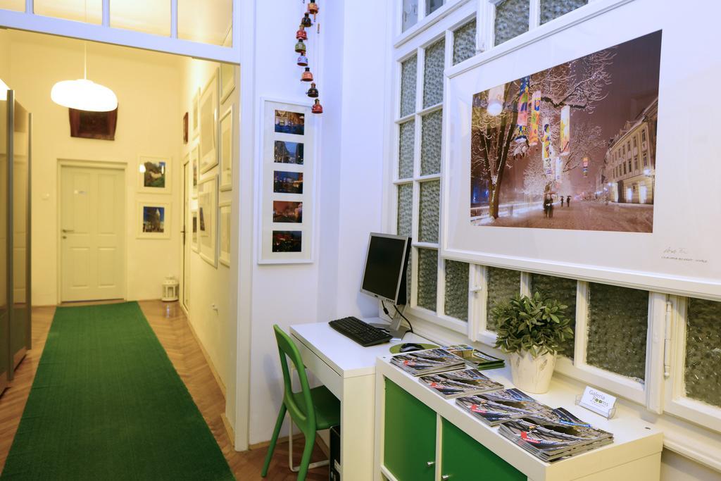Galeria Rooms ليوبليانا المظهر الخارجي الصورة