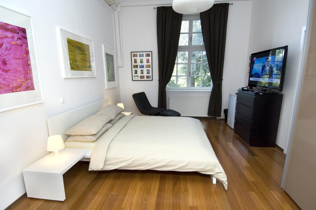 Galeria Rooms ليوبليانا الغرفة الصورة